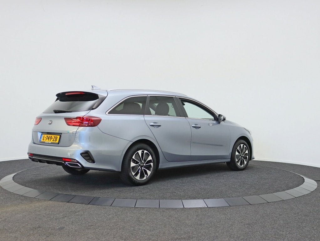 Kia Ceed Sportswagon 1.6 GDI PHEV Dynamic PlusLine | All-sea, Automaat, Gebruikt, Automatische klimaatregeling, Leder en Stof