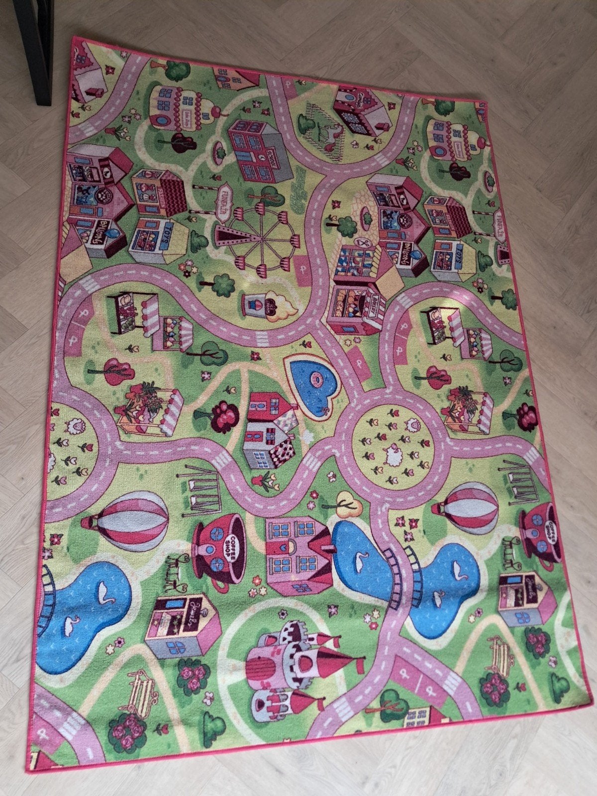 Speelkleed met wegen en gebouwen voor kinderen, Ophalen, Gebruikt, Kinderkamer, Speelkleed, Stad, Kermis, Kasteel, Rechthoekig