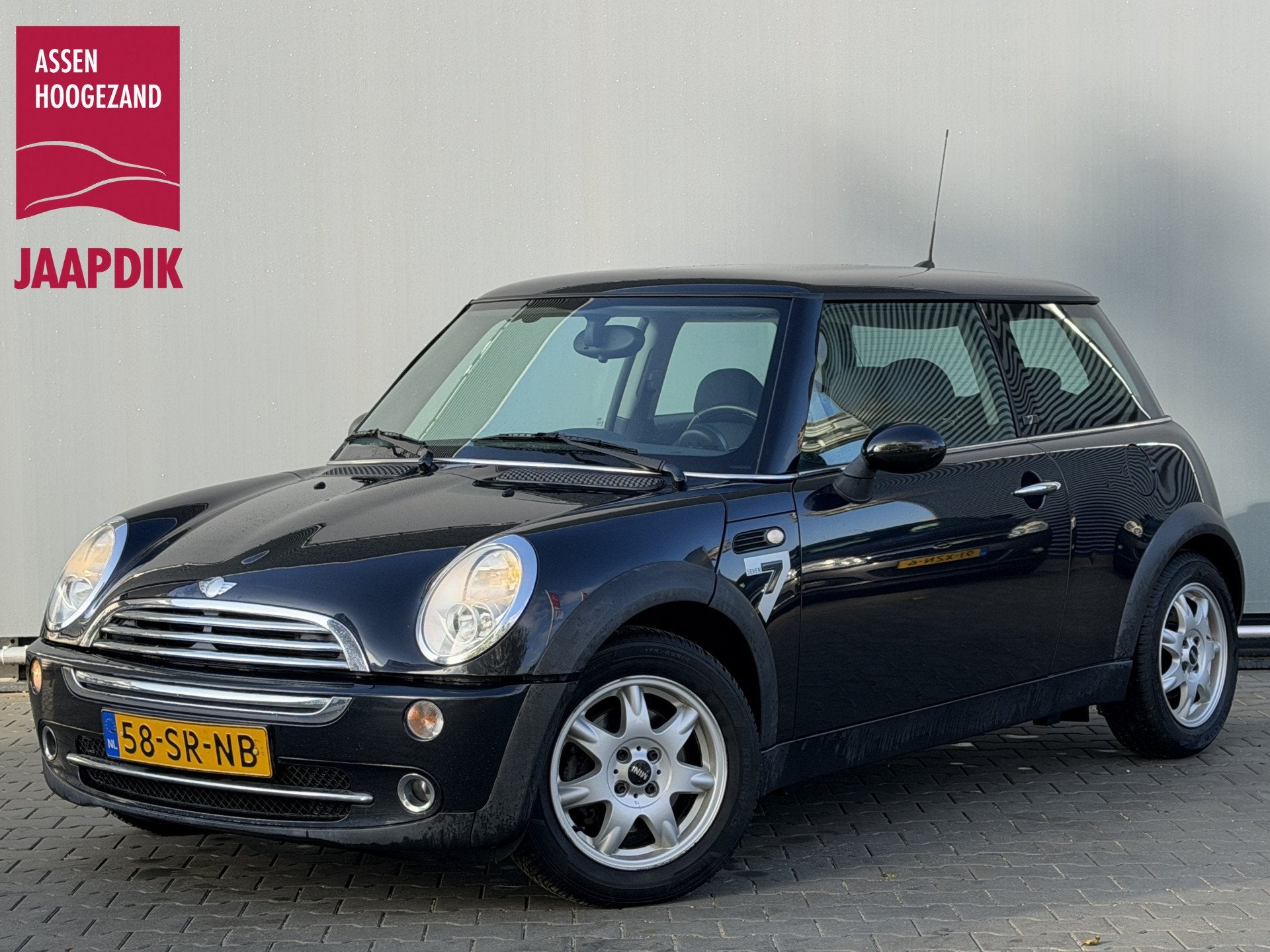 MINI 3-deurs BWJ 2006 | 1.6I 90PK One Seven | AIRCO | LICHTM, Auto's, Voorwielaandrijving, Gebruikt, 4 cilinders, 4 stoelen