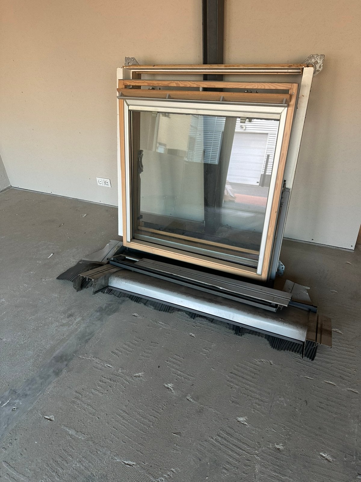 Velux sk06 dakvenster, Doe-het-zelf en Verbouw, Glas en Ramen, Gebruikt, 80 tot 120 cm, 80 tot 120 cm, Ophalen of Verzenden