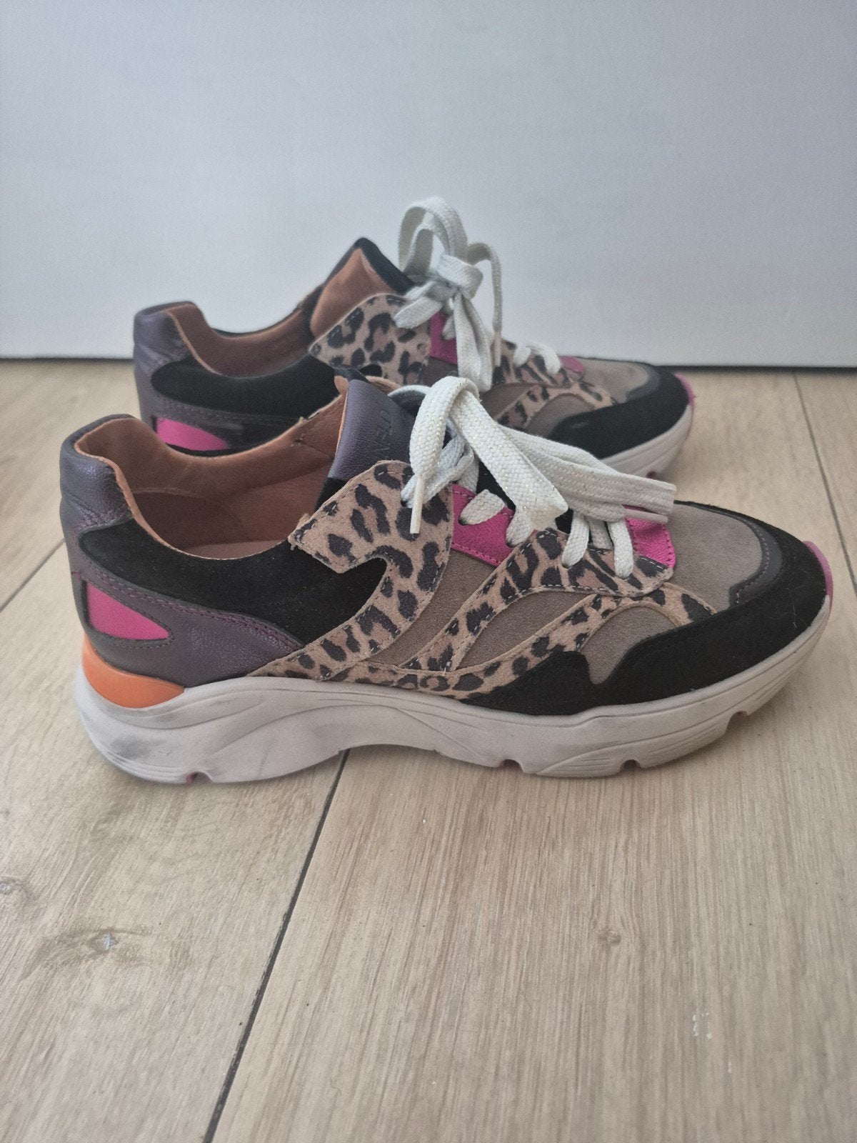 Manfield leren sneakers - Maat 39 - Zo goed als nieuw, Verzenden