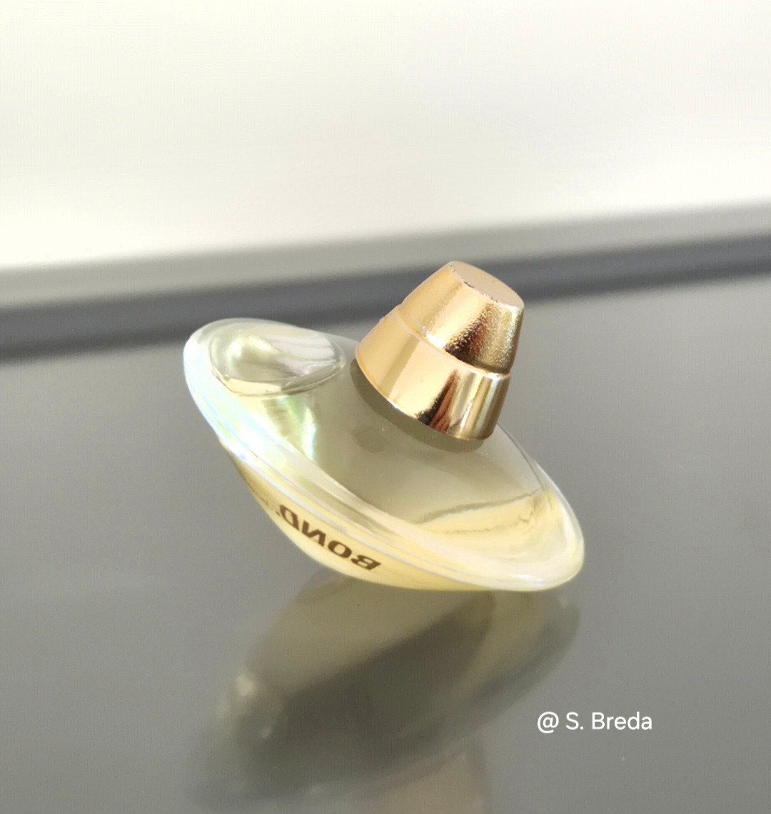 Bond, James Bond - Le Parfum Femme - volle miniatuur, Ophalen of Verzenden, Zo goed als nieuw, Miniatuur, Gevuld