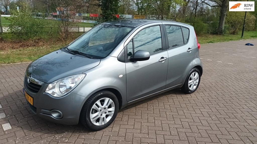 Opel Agila 1.0 Edition Airco / Nieuwe apk, Auto's, Opel, Euro 5, Stof, Gebruikt, 31 €/maand
