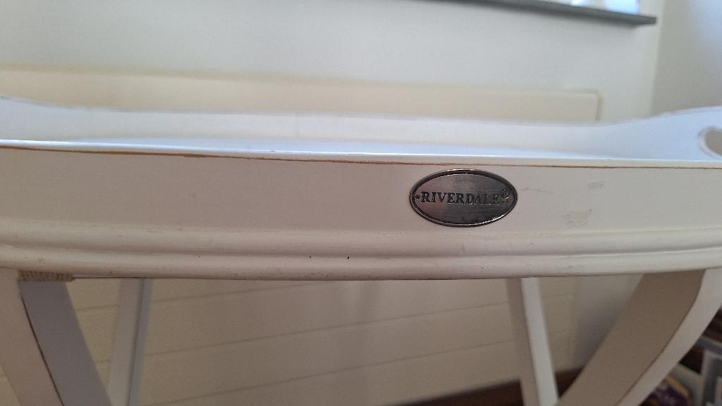 Riverdale bijzettafel, Huis en Inrichting, Minder dan 55 cm, Vintage, Zo goed als nieuw, Ovaal