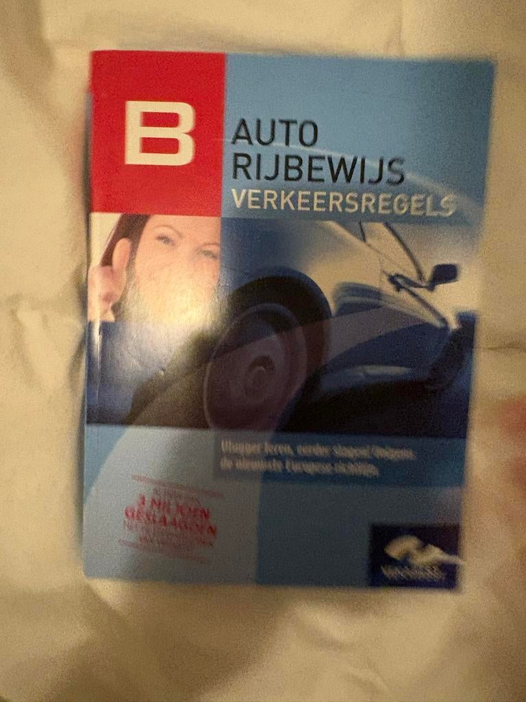 Auto Rijbewijs Verkeersregels Boek, Boeken, Ophalen of Verzenden, Gelezen, Algemeen