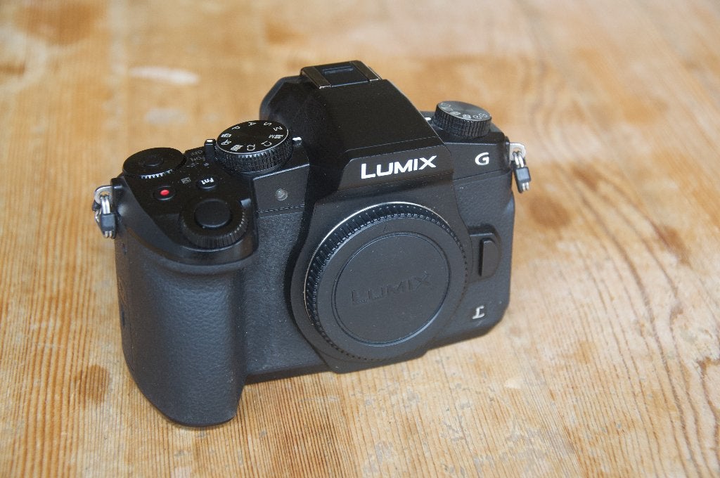 Panasonic Lumix G80 + 12-60mm + 25mm f1.7 + extra’s, Audio, Tv en Foto, Fotocamera's Digitaal, Panasonic, 16 megapixels, Ophalen of Verzenden