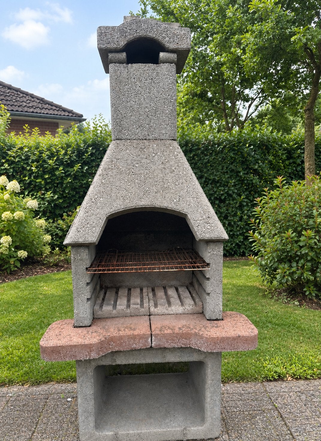 Stenen BBQ, Ophalen, Zo goed als nieuw