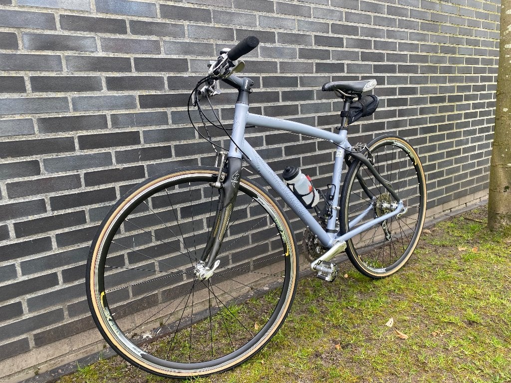 Spezialized Sirrus Pro Silver M, Fietsen en Brommers, 28 inch, Meer dan 20 versnellingen, Ophalen, Overige merken