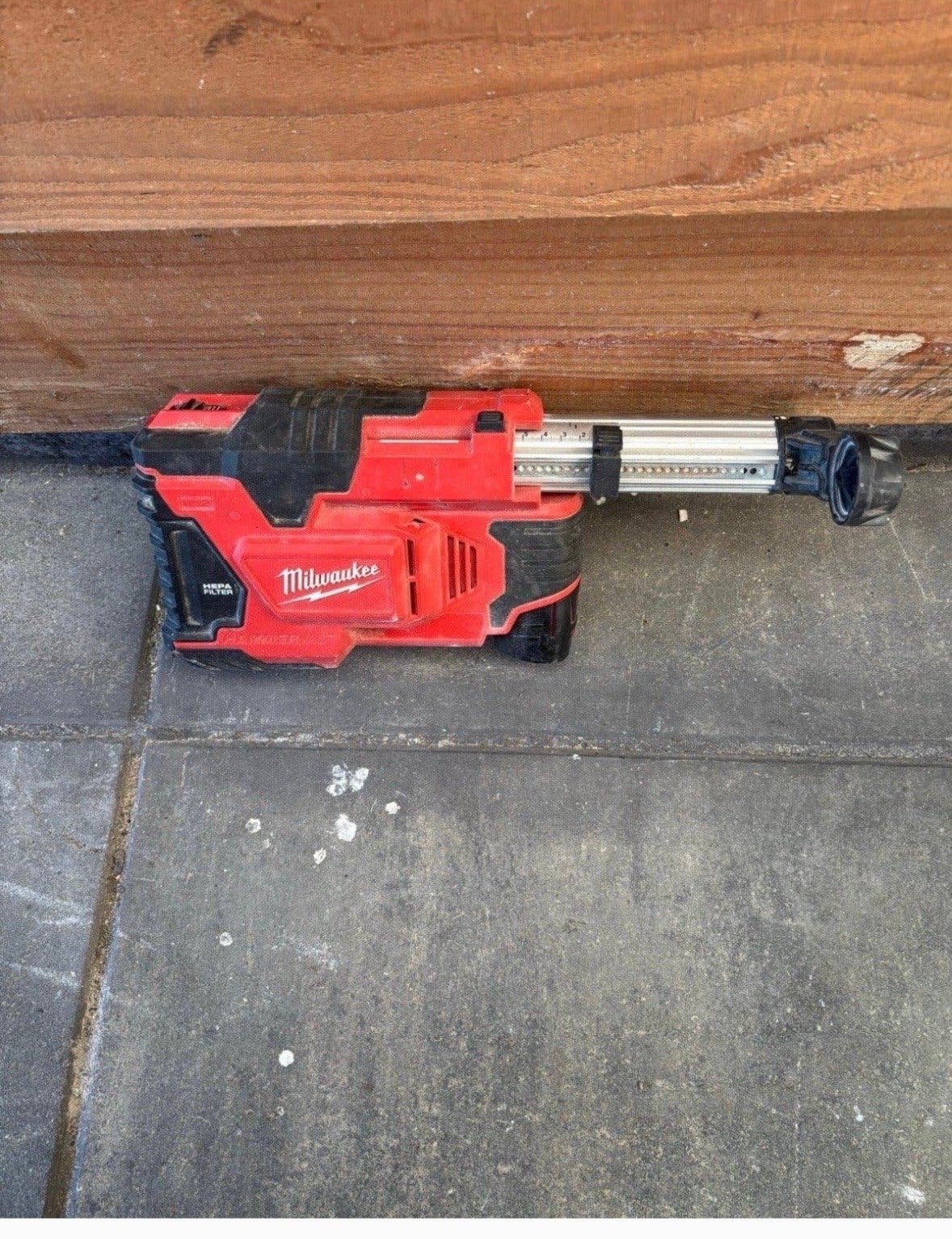 Milwaukee M12 DE Boorstofafzuiging - Zo goed als nieuw