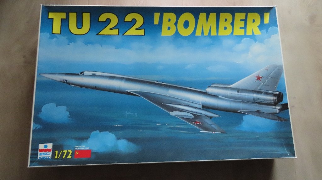 Tupolev Tu-22 Bomber Esci 1/72, Overige merken, 1:72 tot 1:144, Nieuw, Ophalen of Verzenden