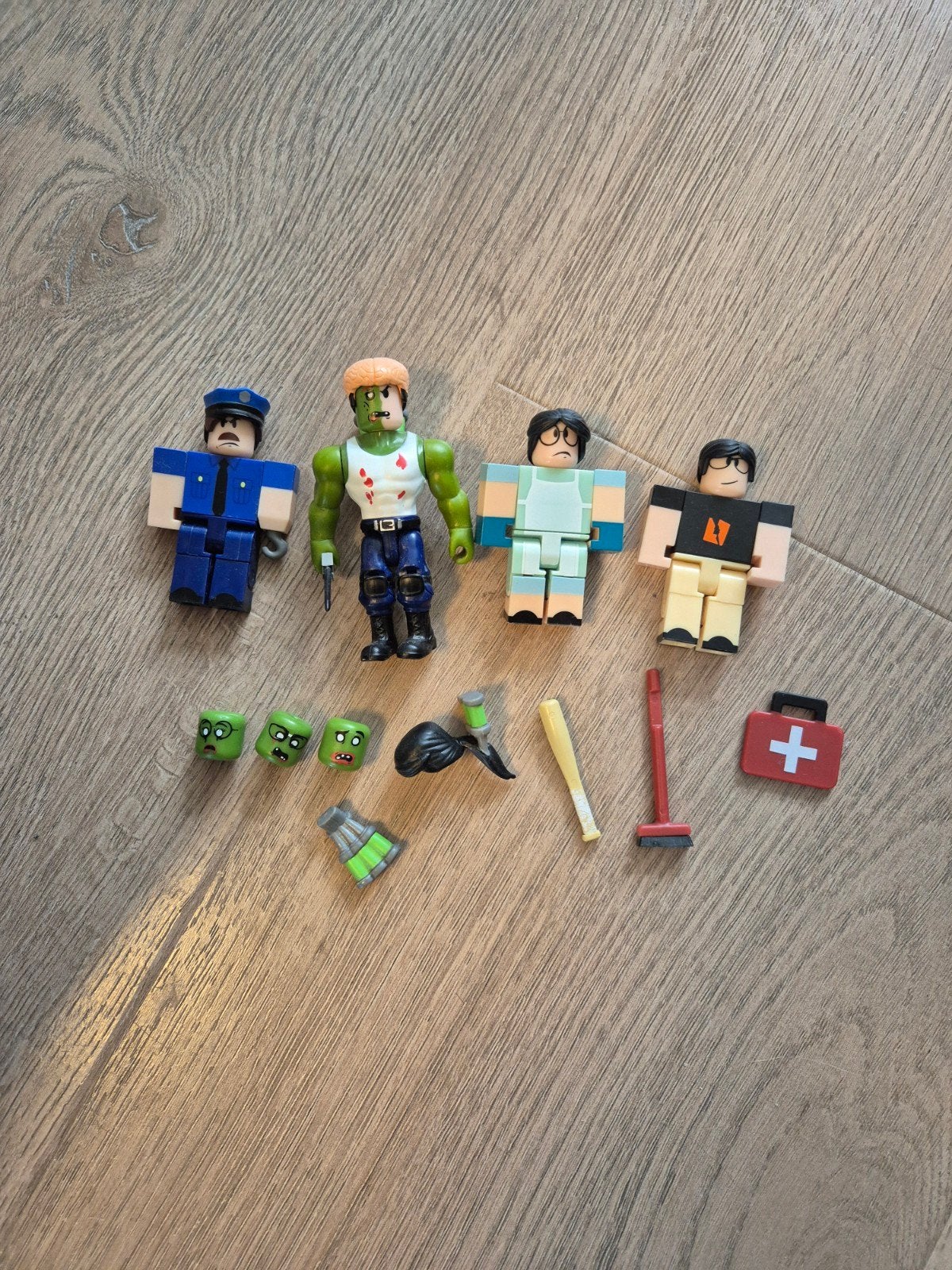 Roblox figuren, Verzamelen, Poppetjes en Figuurtjes, Ophalen of Verzenden, Zo goed als nieuw