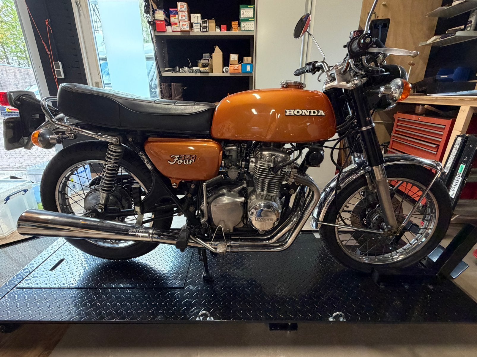 Honda CB350, Motoren, 4 cilinders, Gebruikt, Toermotor, Handgeschakeld