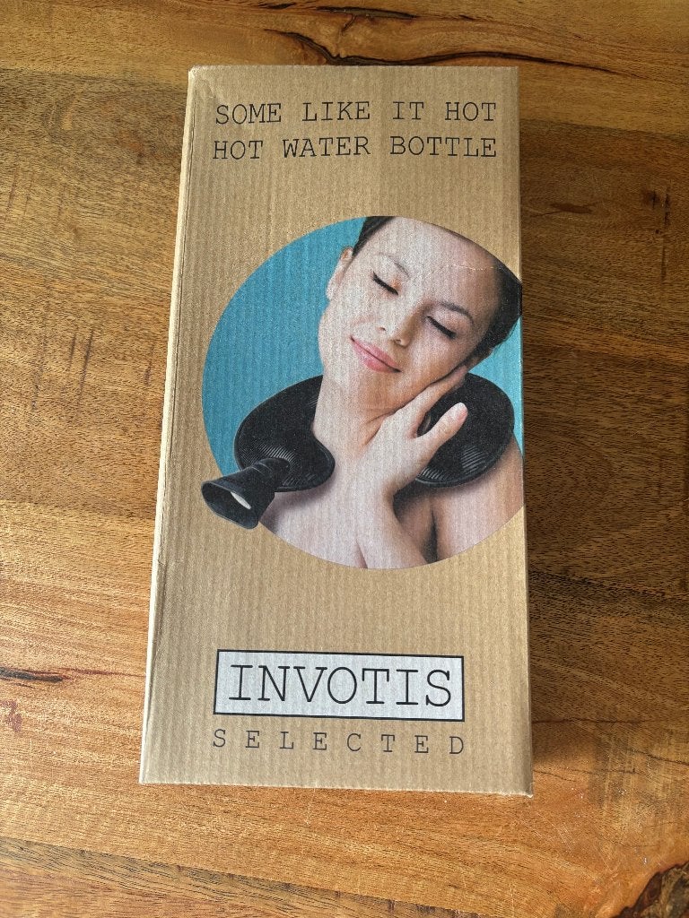 Nieuwe Invotis kruik / hot water bottle – leuk cadeau, Ophalen of Verzenden, Nieuw, Overige typen