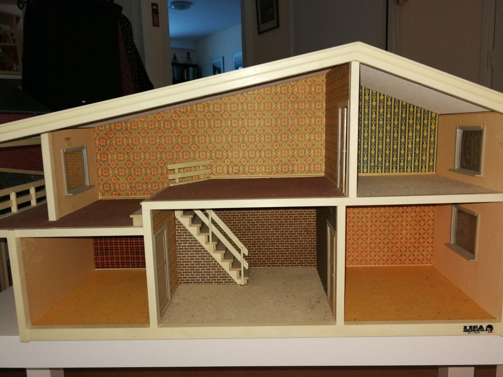 Lisa Lundby poppenhuis, Ophalen, Poppenhuis