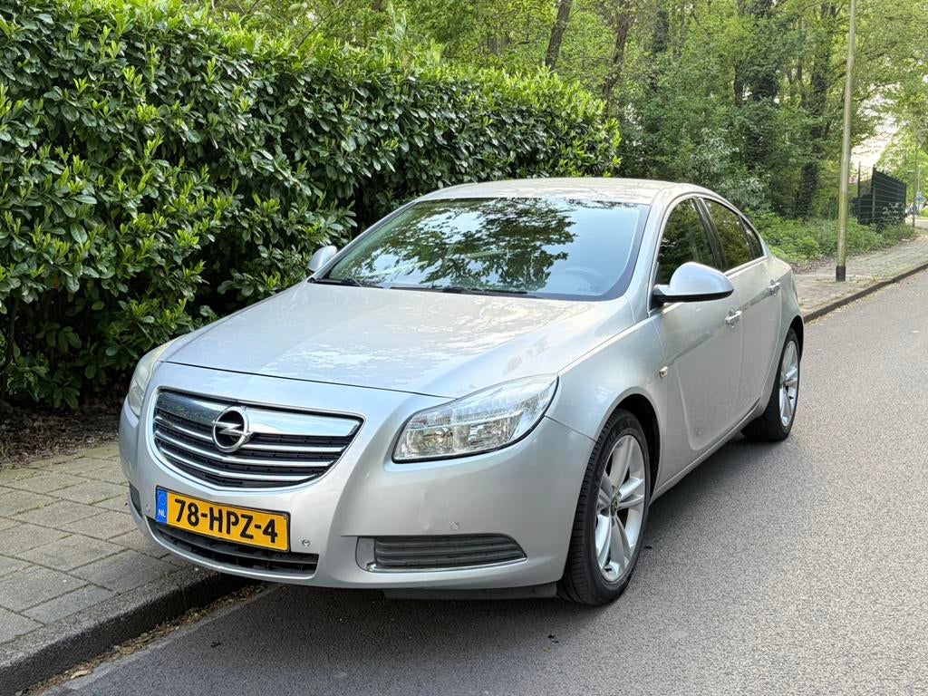 Opel Insignia 1.8 103KW 4-DRS 2009 Grijs, Auto's, Opel, Bedrijf, Insignia, Benzine, B, Sedan, Handgeschakeld, Origineel Nederlands