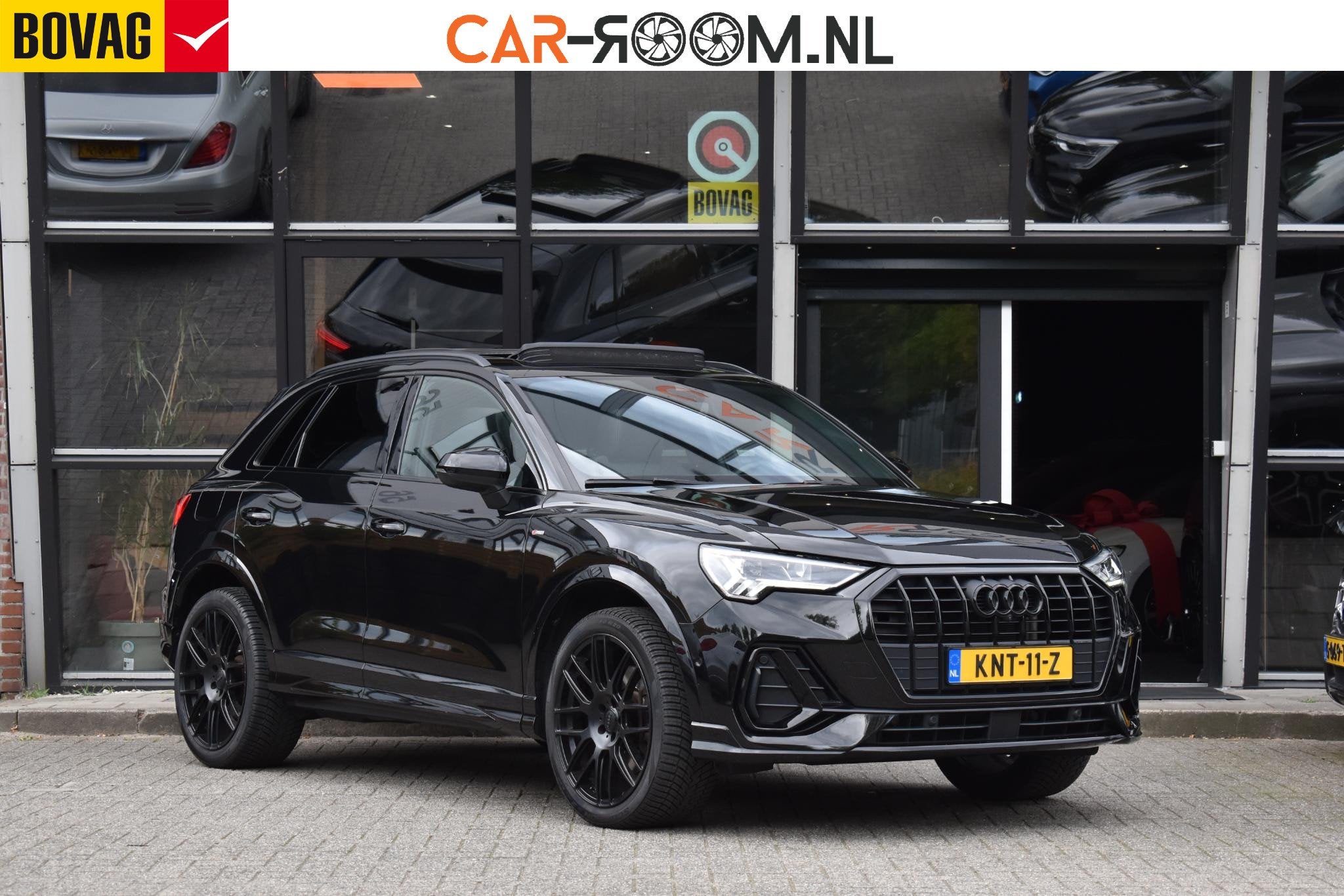 Audi Q3 45 TFSI e 3x S Line Pano Ambiance Keyless SONOS ACC, Auto's, Dealer onderhouden, Gebruikt, Met garantie (alle), Zwart