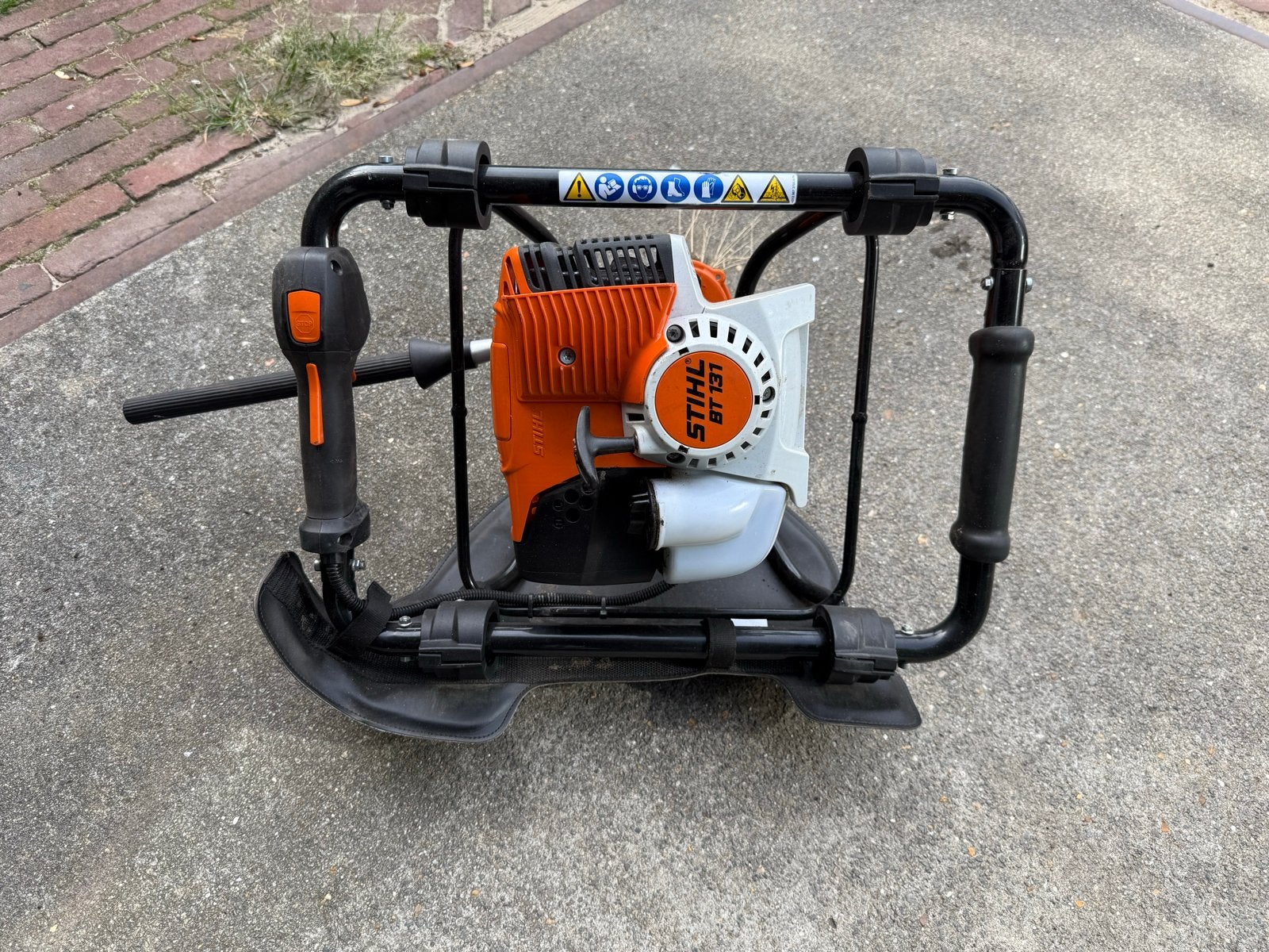Stihl BT 131 Grondboor - Zo goed als nieuw, Ophalen, Zo goed als nieuw, Grondboor