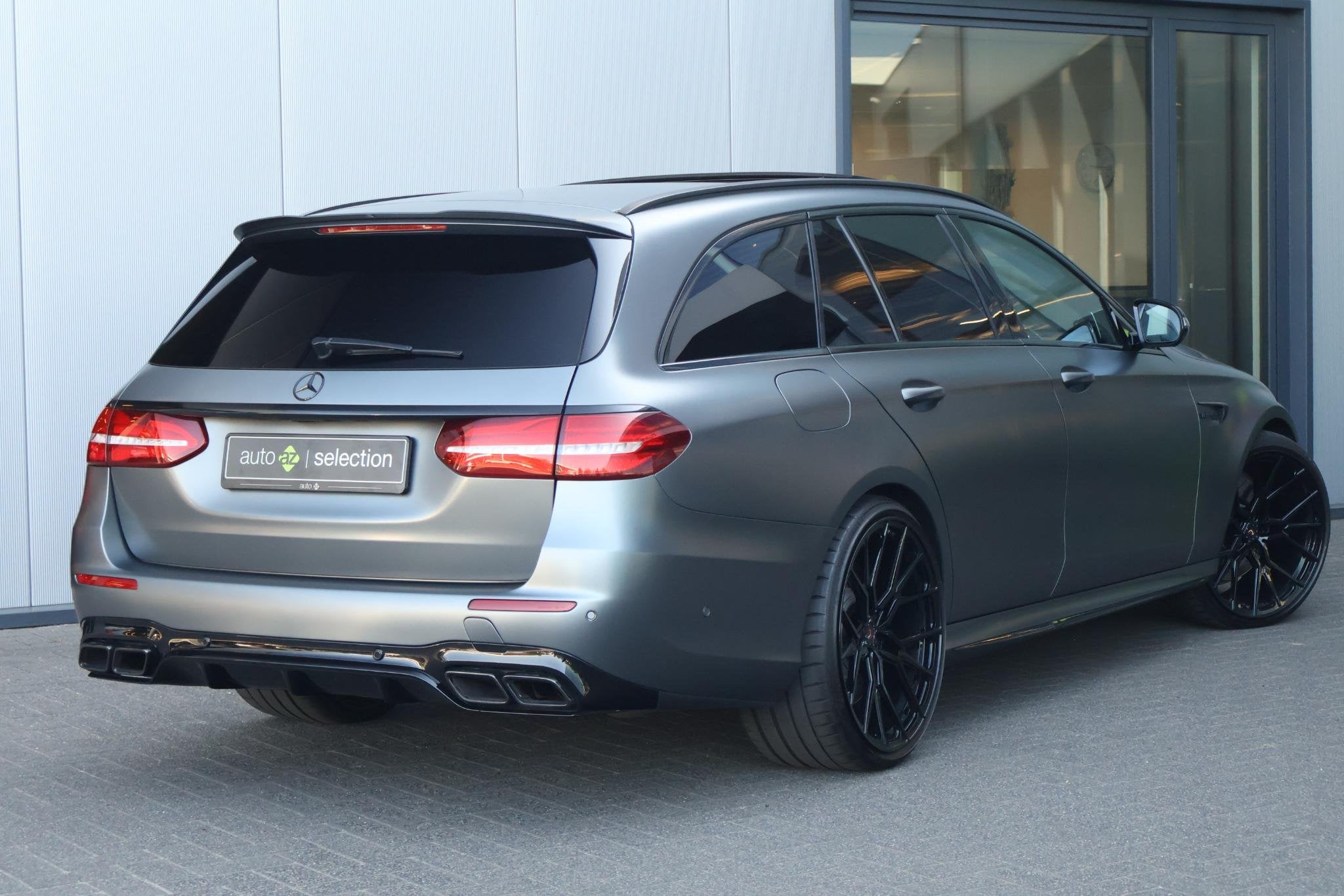 Mercedes-Benz E-klasse Estate AMG 63 4MATIC Premium Plus / P, Automaat, Mercedes-Benz, Stationwagon, Zilver of Grijs