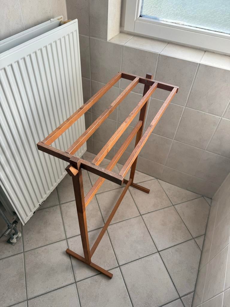 Houten Handdoekenrek - Vintage Stijl, Huis en Inrichting, Badkamer | Badtextiel en Accessoires, Ophalen, Gebruikt, Bruin, Handdoekenrek