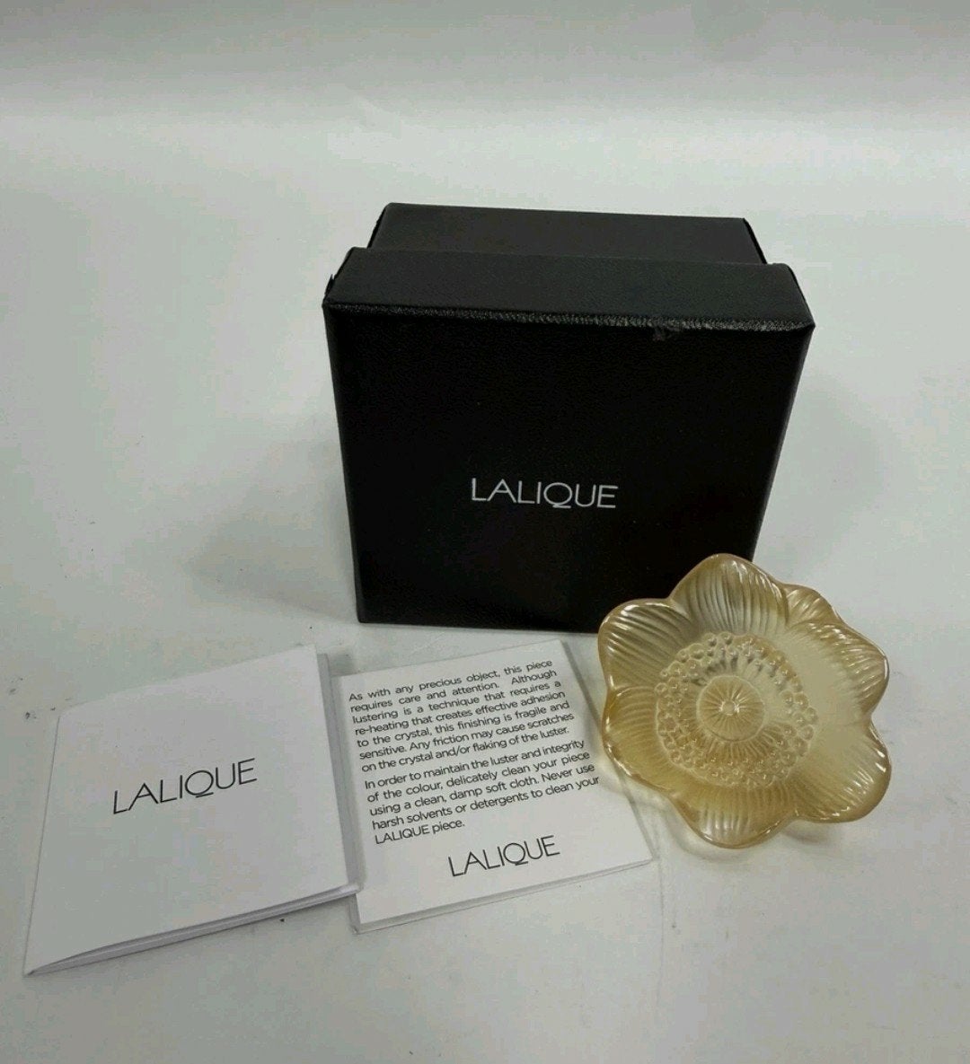 Lalique Anemoon Gold luster, Ophalen of Verzenden