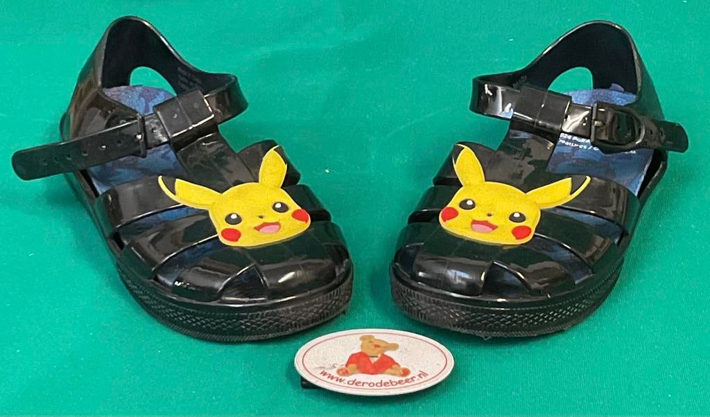 Nintendo Pokémon schoenen, maat 28, Kinderen en Baby's, Kinderkleding | Schoenen en Sokken, Zo goed als nieuw, Schoenen, Jongen of Meisje