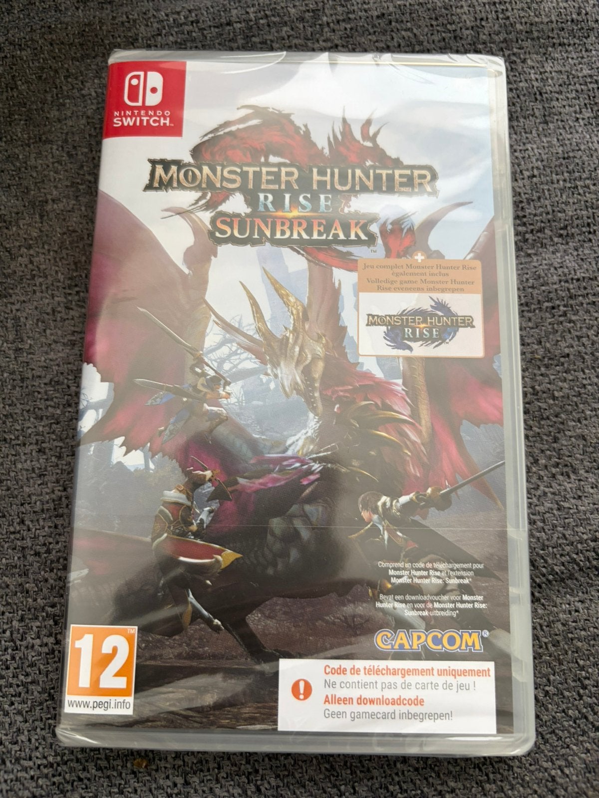 Monster hunter rise + sunbreak. Nintendo switch, 1 speler, Ophalen of Verzenden, Zo goed als nieuw, Role Playing Game (Rpg)