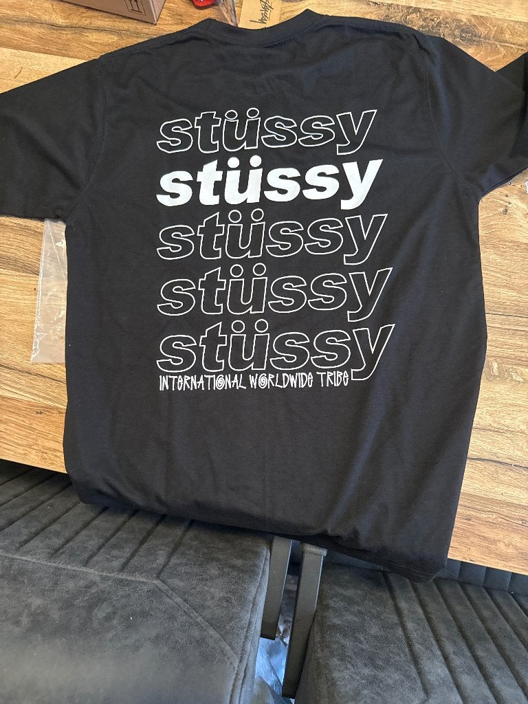 Stüssy international shirt, Maat 52/54 (L), Verzenden, Zwart, Stussy