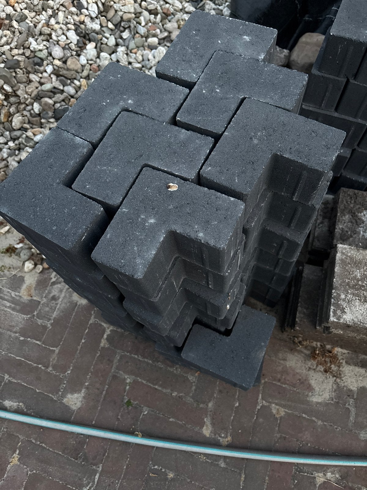 Strackstone antraciet hoekstenen 14x14x8 cm - ca. 80 stuks, Ophalen, Nieuw, Beton