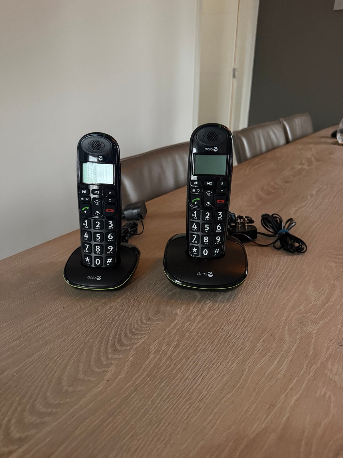 Doro PhoneEasy 100w duo DECT draadloze telefoon, Ophalen of Verzenden, Nieuw, 2 handsets