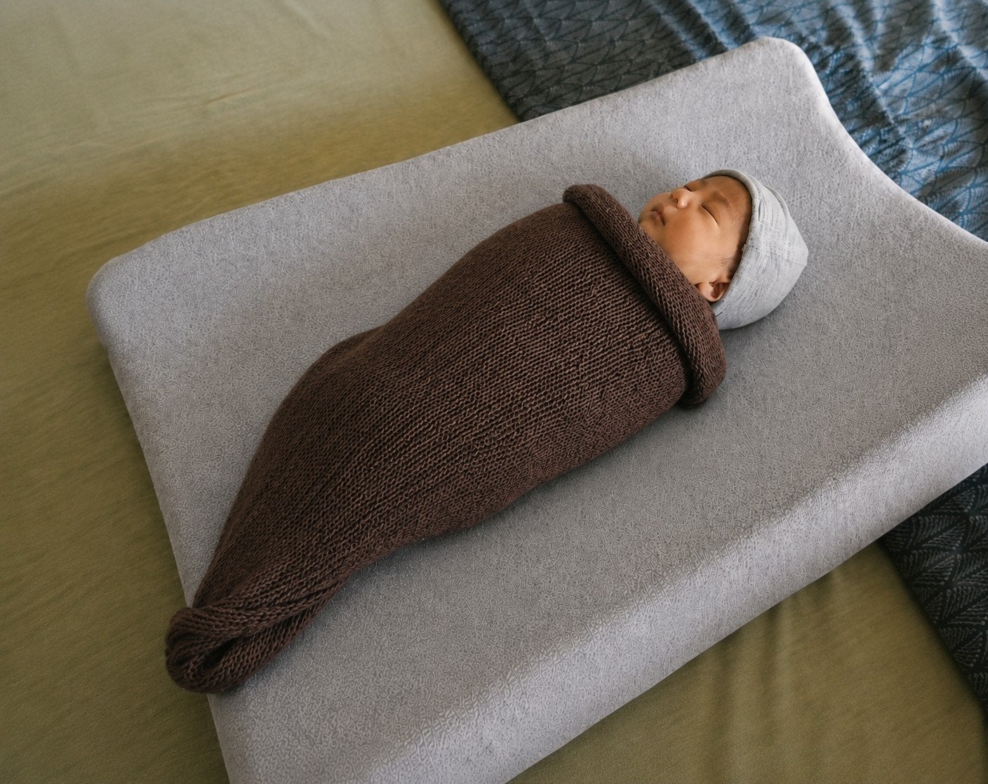 Nieuwe handgebreide babycocoon van 100% merinowol, Verzenden, Ademend, Overige typen, Nieuw