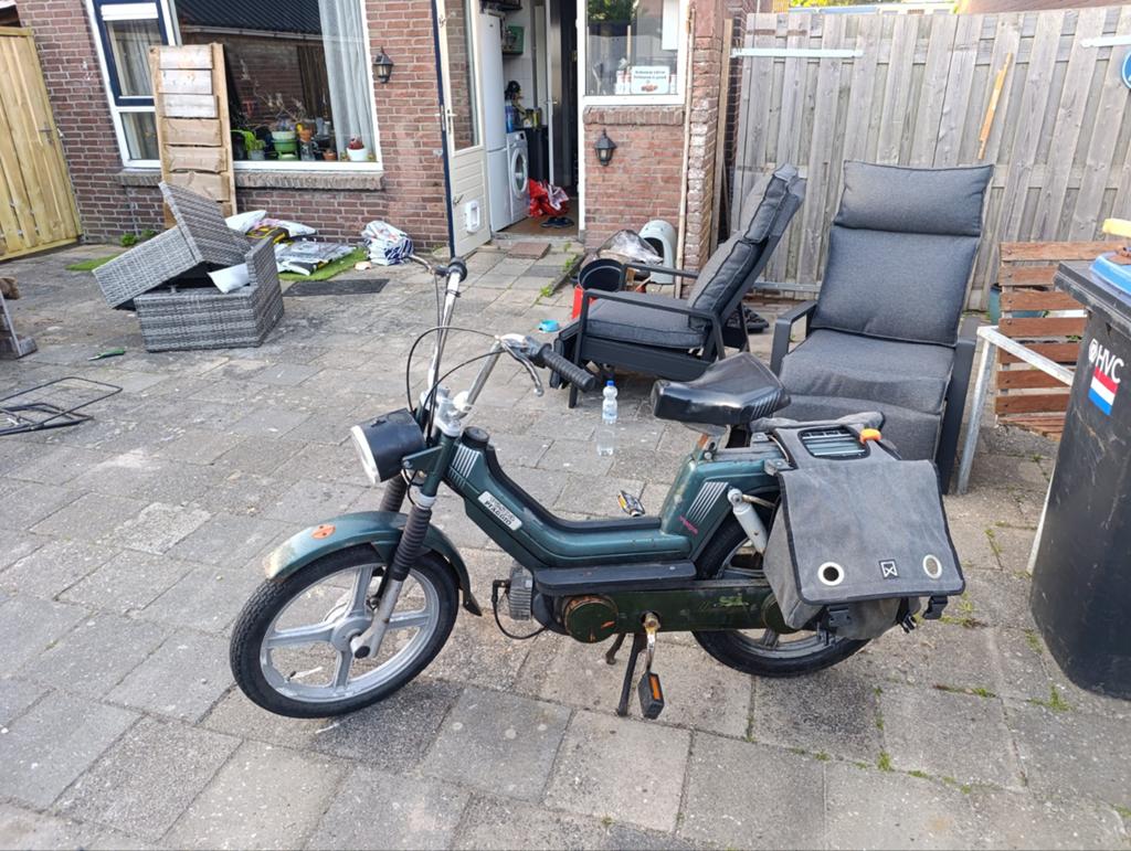 Vespa Si snor, Ophalen, Gebruikt, Benzine, Vespa