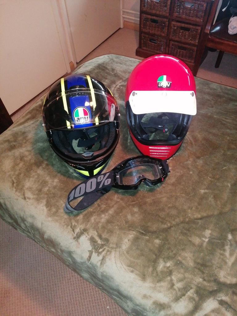 AGV Integraalhelmen en Offroadhelm met bril, Motoren, Kleding | Motorhelmen, Ophalen of Verzenden
