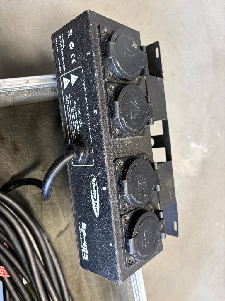 Showtec Lite Power 4 Dimmer pack + kabels + flightcase, Ophalen, Zo goed als nieuw, Licht, Geluidgestuurd