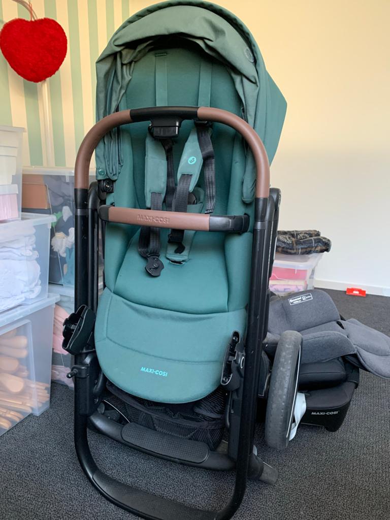 Maxi Cosi Buggy met Reiswieg, Adapters, Parasol & Regenhoes, Ophalen, Gebruikt