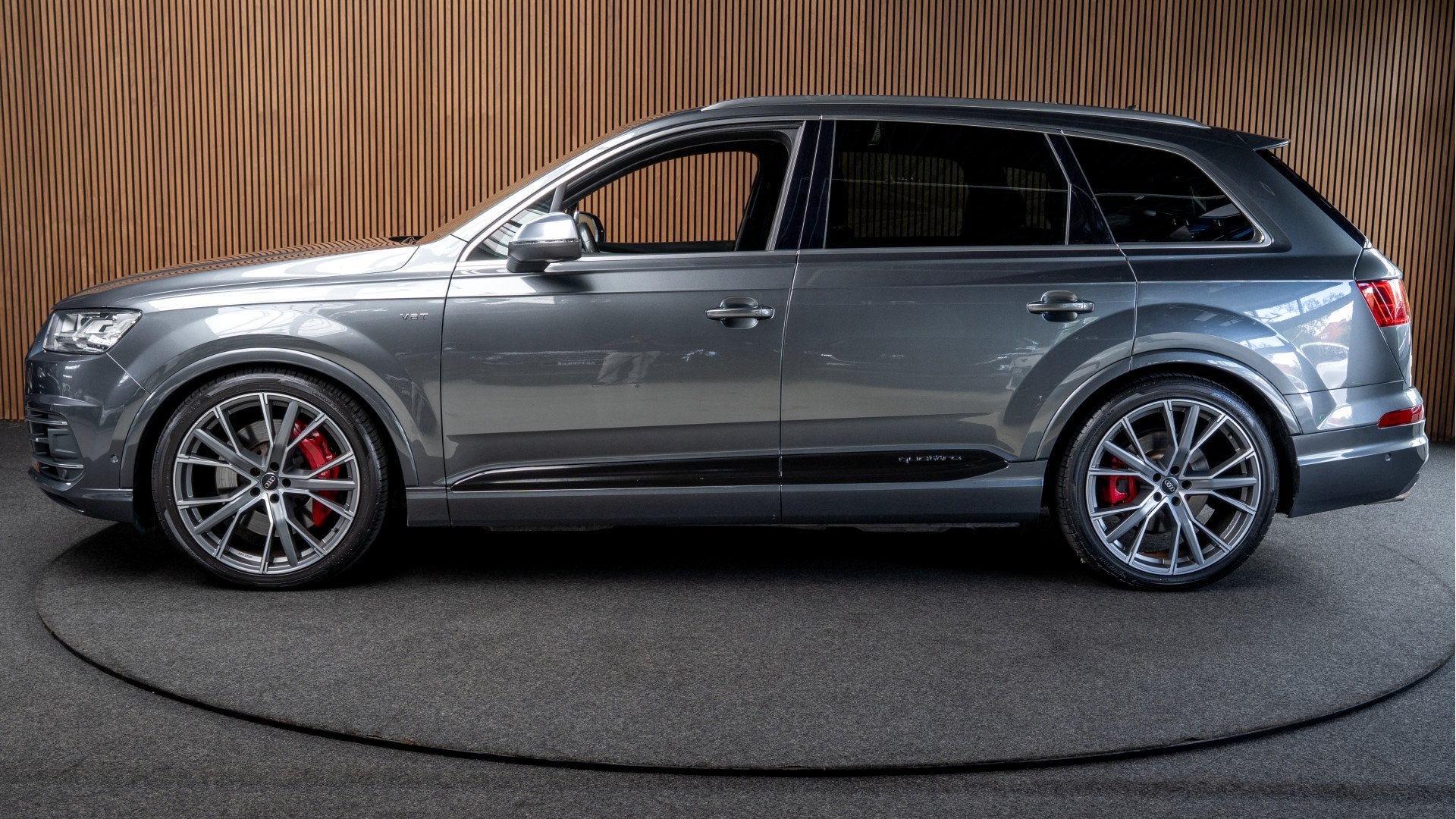 Audi Q7 4.0 TDI SQ7 quattro Pro Line + 7p Bang&Olufson Nacht, Automaat, Dealer onderhouden, Gebruikt, 7 stoelen