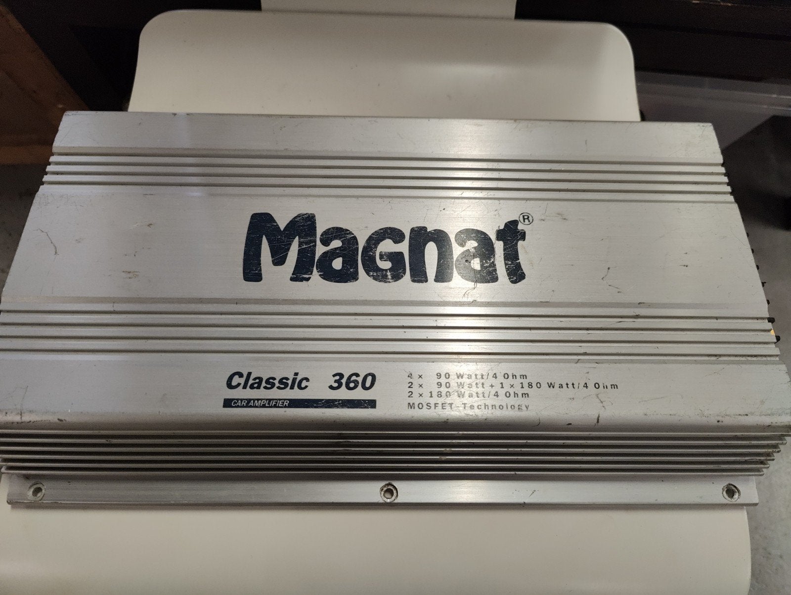 Magnat Classic 360 4-kanaals autoversterker MOSFET, Gebruikt, Ophalen of Verzenden, Magnat, Nb