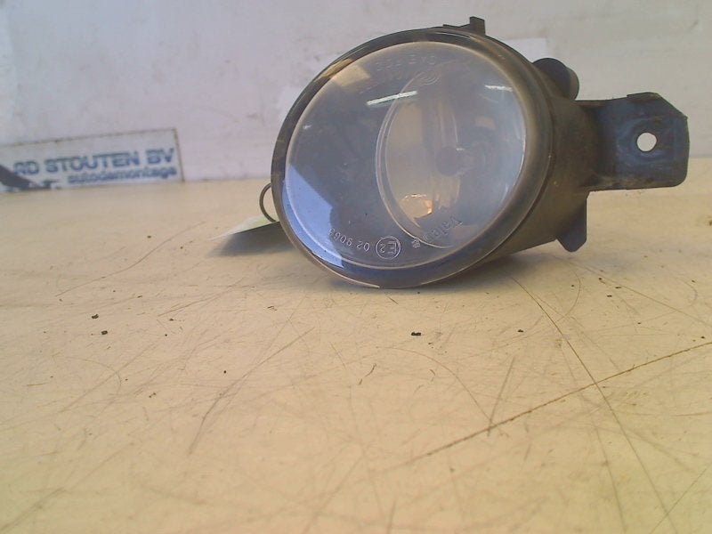 Mistlamp Rechts Voor Renault Clio III (BR/CR) 2008 892027084, Auto-onderdelen, Gebruikt, Renault Deutschland AG, Dialog.deutschland@renault.de