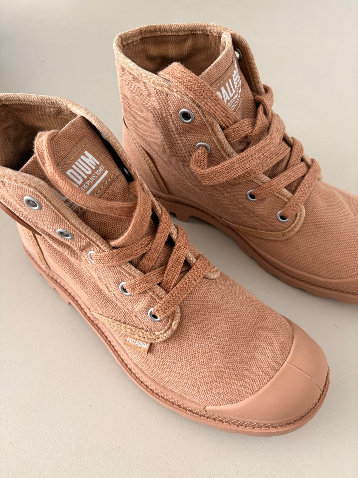 Nieuwe Palladium Pampa Hi Boots - Maat 39 - nieuw, Ophalen of Verzenden, Nieuw, Schoenen