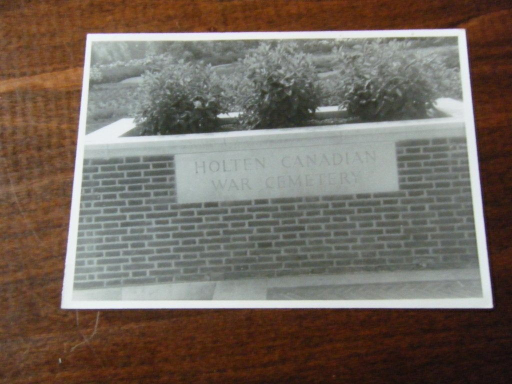 Y12 - Holten - Militaire Begraafplaats - Mooi/Oud 1, Verzamelen, Ophalen of Verzenden, 1940 tot 1960, Overijssel