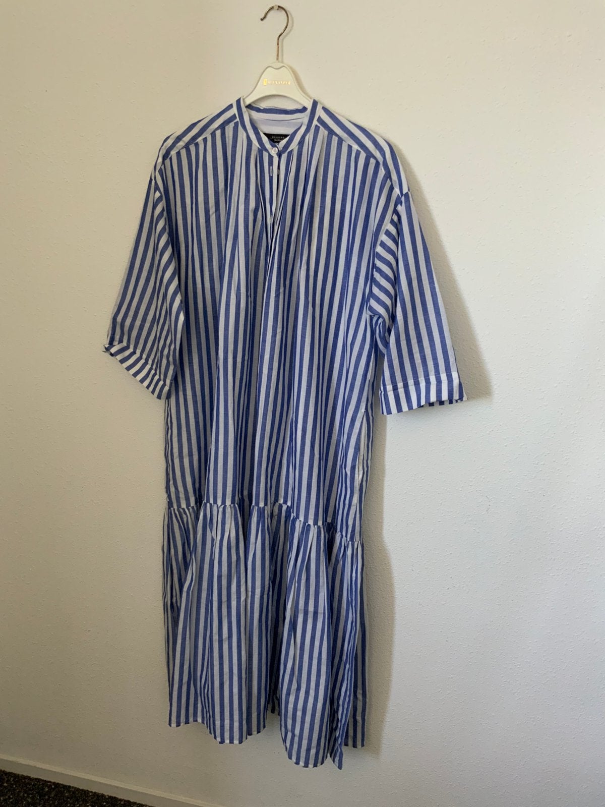 MAX MARA, mt 36/40 , gave jurk, Kleding | Dames, Verzenden, Zo goed als nieuw, Maat 36 (S), Onder de knie