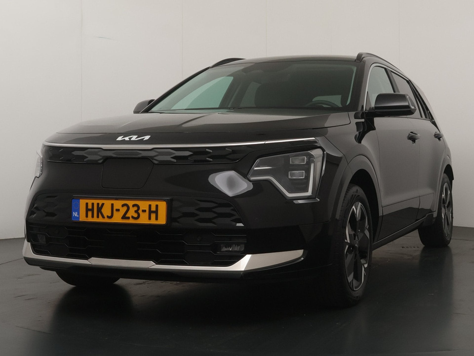 Kia Niro EV Air 64.8 kWh - Elektrische bestuurdersstoel - St, Auto's, Gebruikt, Met garantie (alle), 1657 kg, Zwart