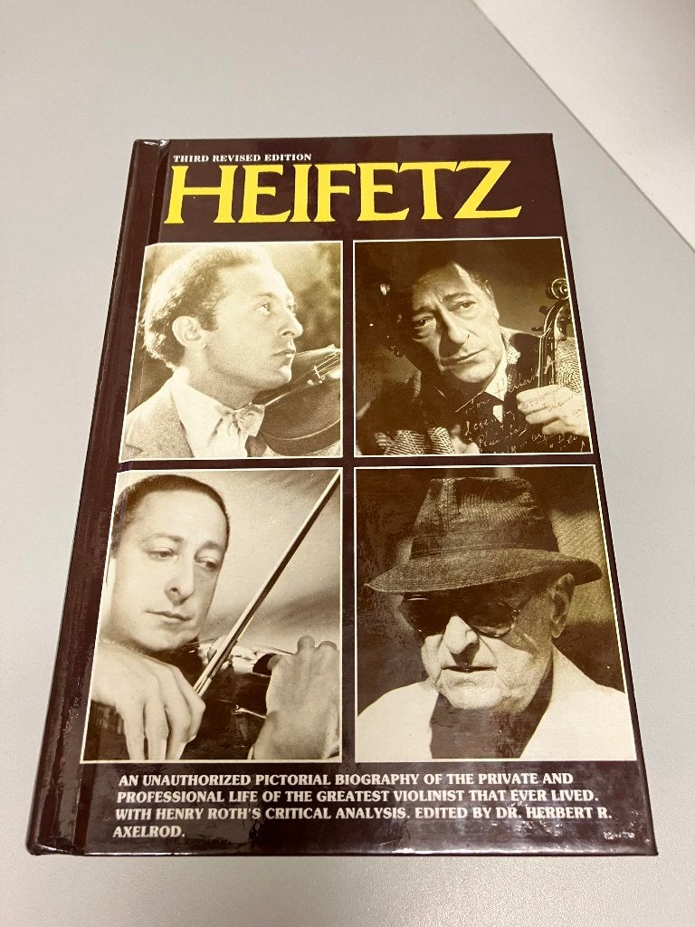 Heifetz pictorial biography ~ Axelrod, Ophalen of Verzenden, Gelezen, Herbert R. Axelrod, Kunst en Cultuur