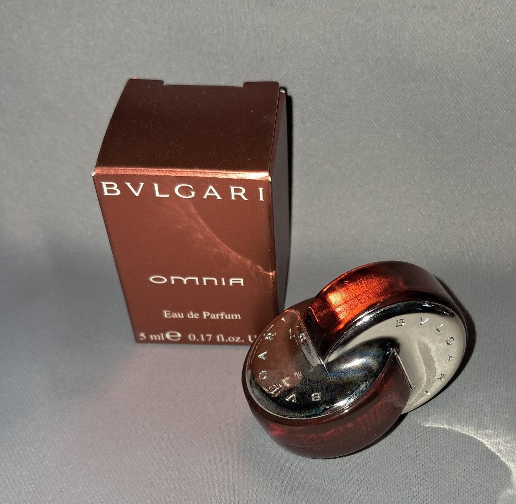 Luxe parfum mini - Bvlgari Omnia + doosje, Ophalen of Verzenden, Zo goed als nieuw, Miniatuur, Gevuld