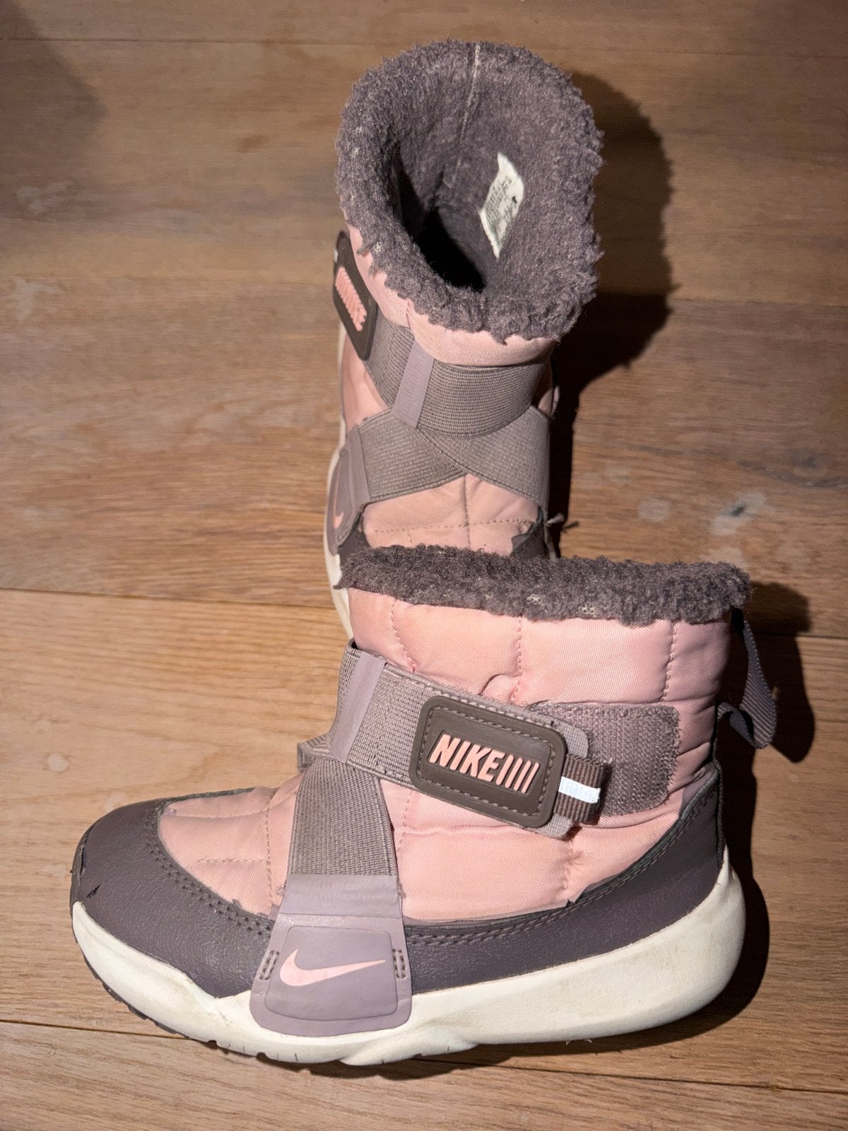 Nike All Conditions Play winterlaarzen - Eerste eigenaar, Kinderen en Baby's, Jongen of Meisje, Ophalen of Verzenden, Laarzen