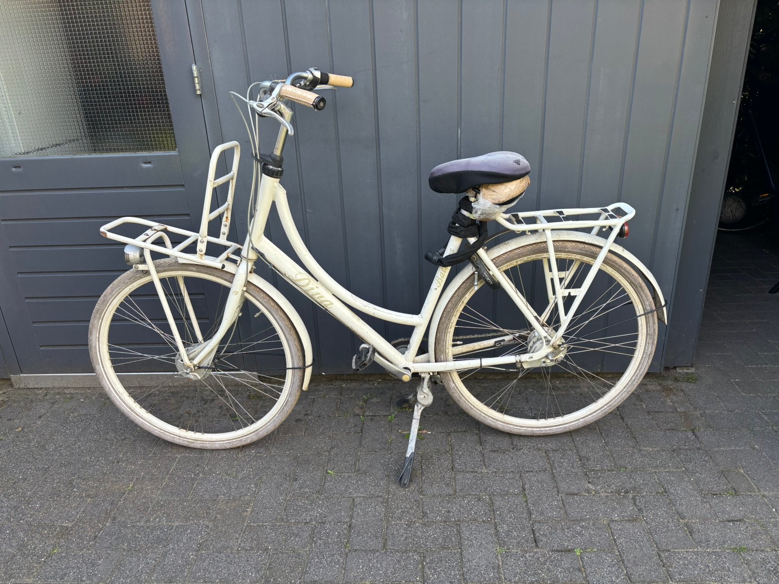 Batavus Diva opknapper framemaat 56, Fietsen en Brommers, Gebruikt, Versnellingen, Trommelrem, Ophalen
