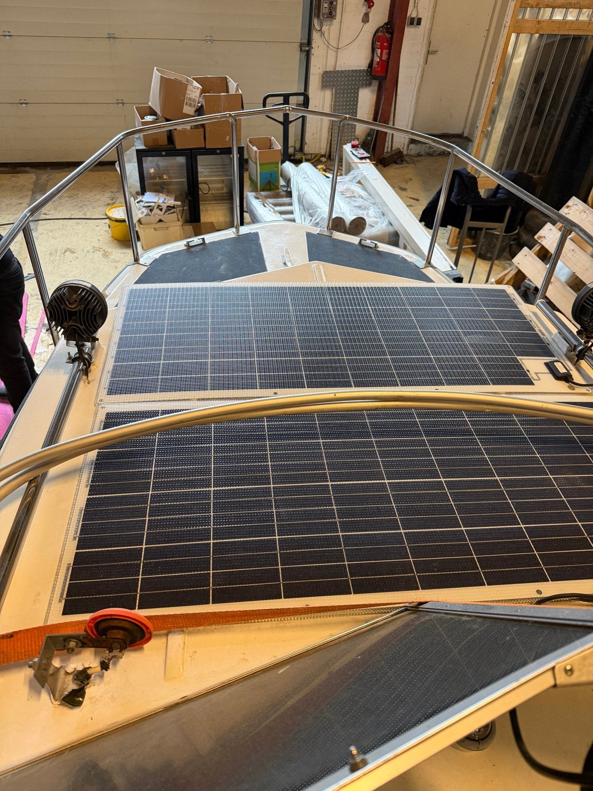 Kajuitboot met zonnepanelen, nieuwe accu's en trailer, Watersport en Boten, Ophalen of Verzenden, Gebruikt, Buitenboordmotor
