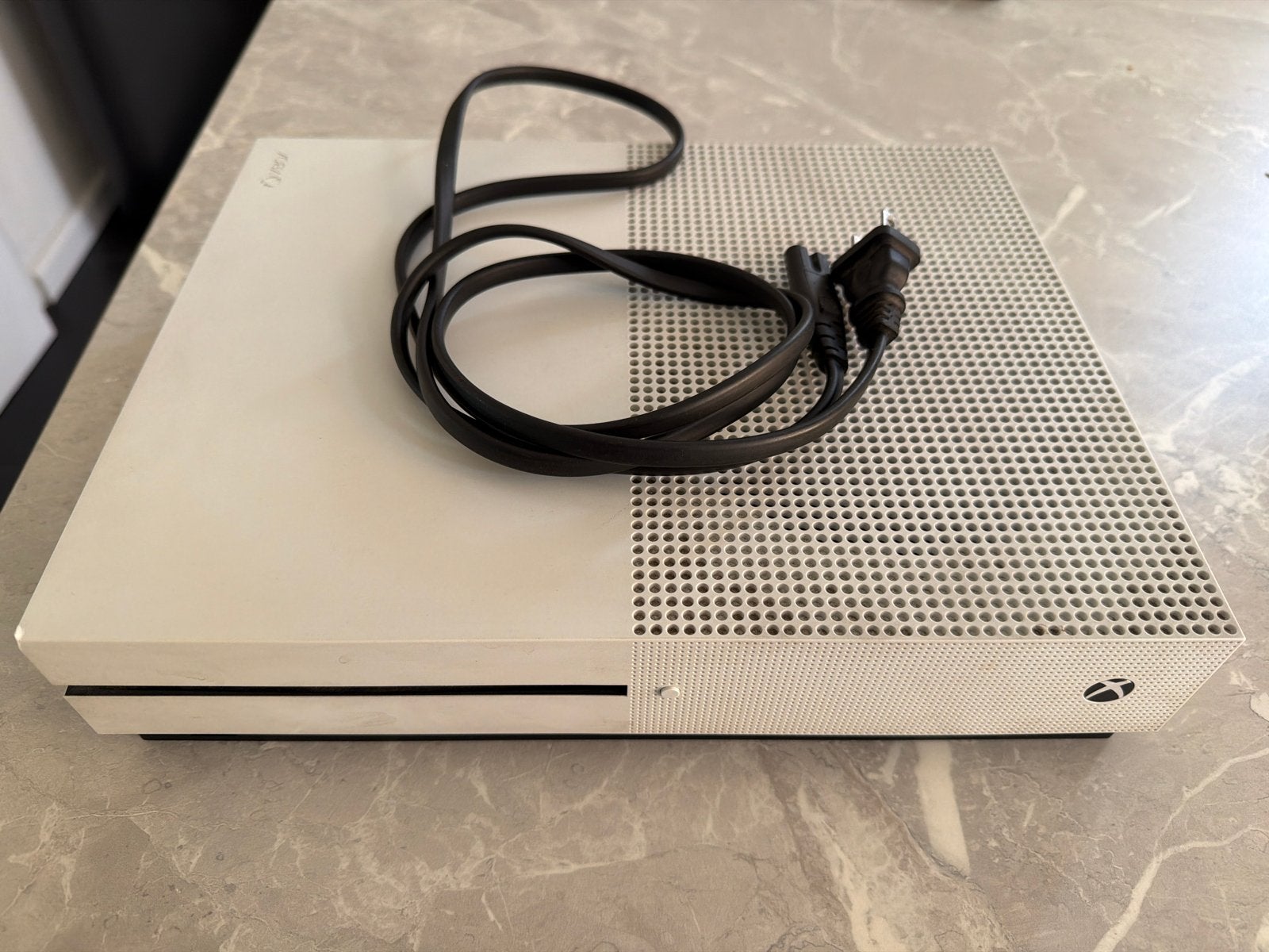 Xbox One S All-Digital Edition - 2018 Model US Edition, Spelcomputers en Games, Spelcomputers | Xbox One, Ophalen, Gebruikt, Xbox One S All-digital