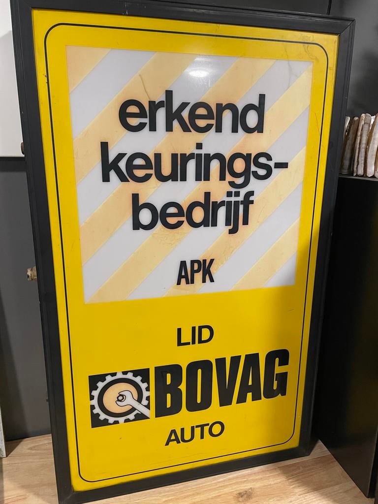 Bovag Erkend Keuringsbedrijf Lichtbak Reclamebord, Ophalen, Gebruikt, Lichtbak of (neon) lamp