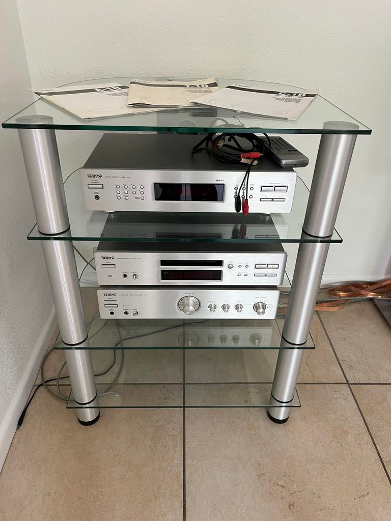 TEAC Stereo Set: CD speler, Radio, Versterker, Losse componenten, Zo goed als nieuw, Cd-speler, Ophalen