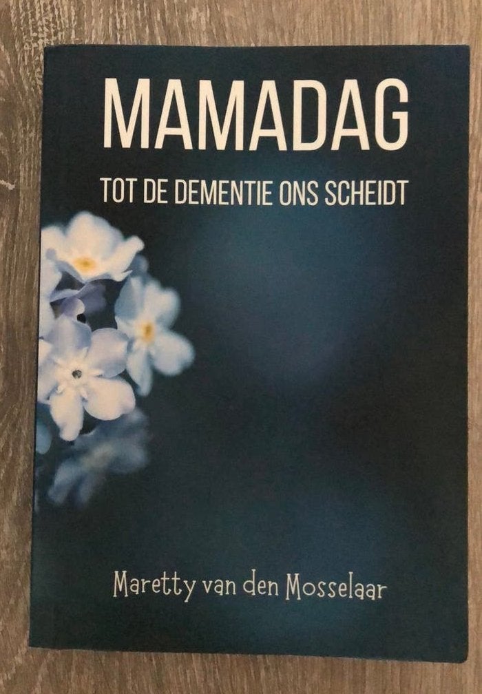 Mamadag -Maretty van den Mosselaar, Ophalen of Verzenden, Zo goed als nieuw, Maretty van den Mosselaar